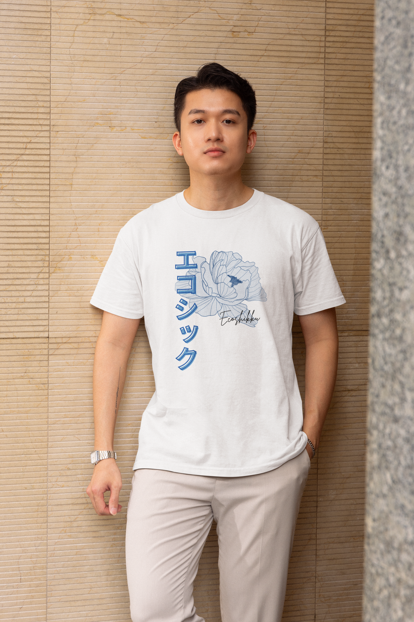 エコシック Ecoshikku Short Sleeve T-shirt