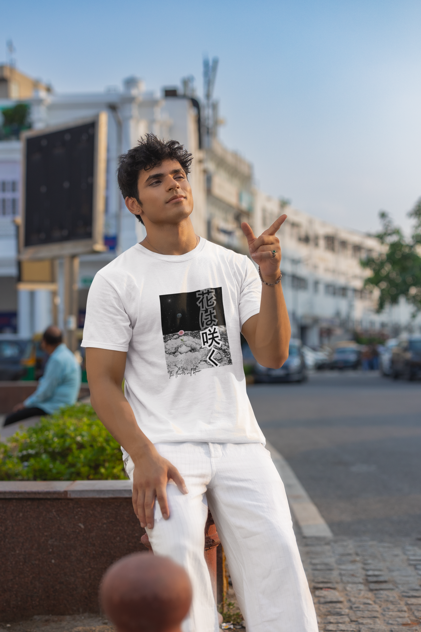 花は咲く The Flowers Will Bloom Short Sleeve T-shirt