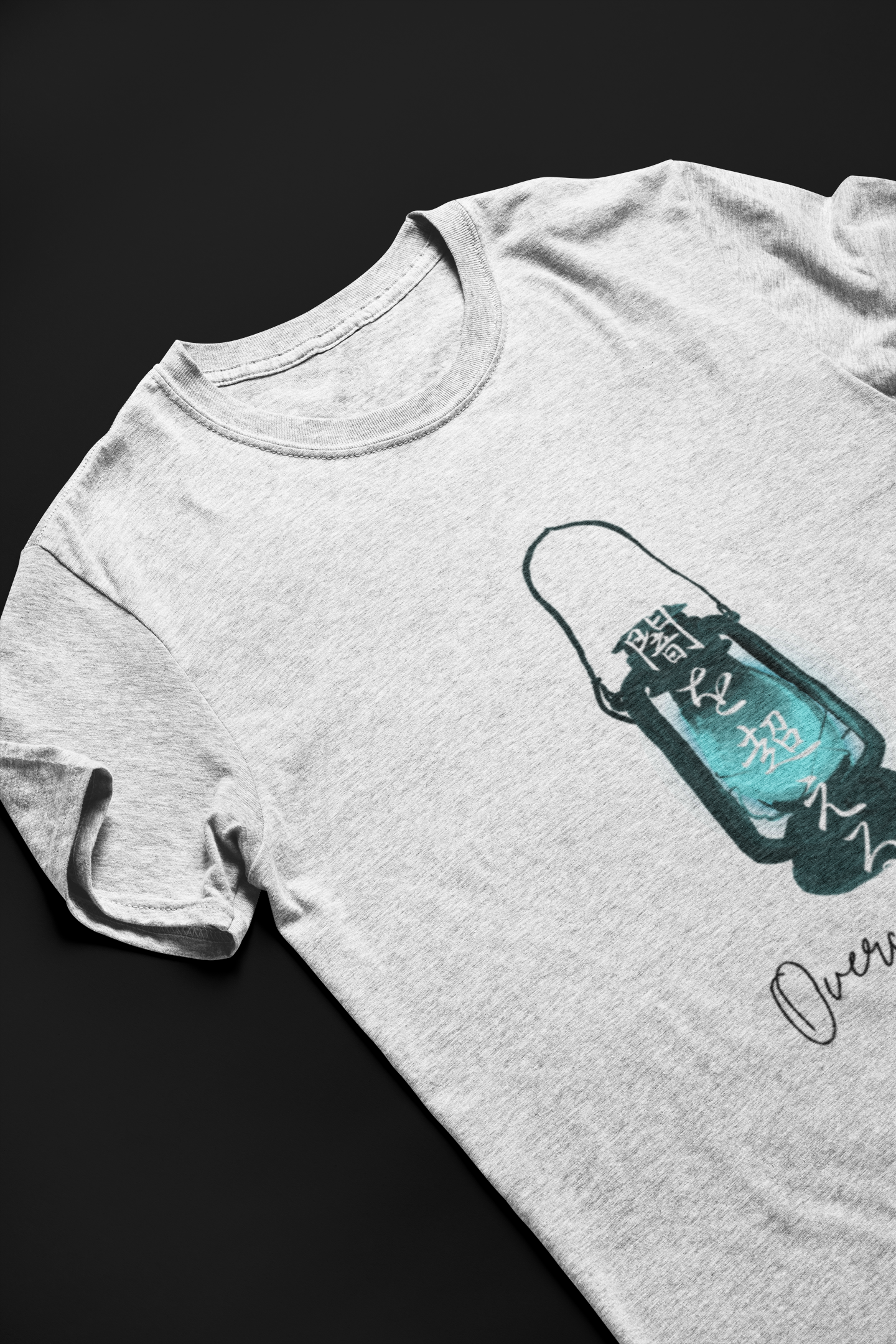 闇を超える Overcome the Darkness Short Sleeve T-shirt