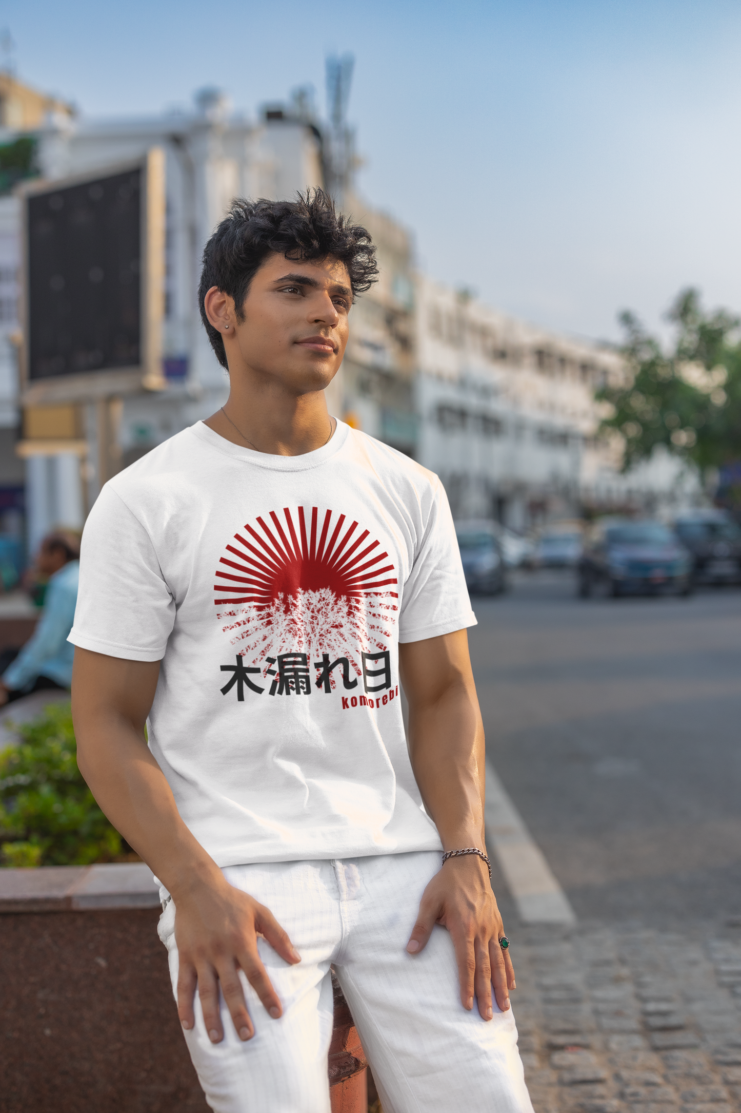 木漏れ日 Sunlight Filtering through Trees Short Sleeve T-shirt