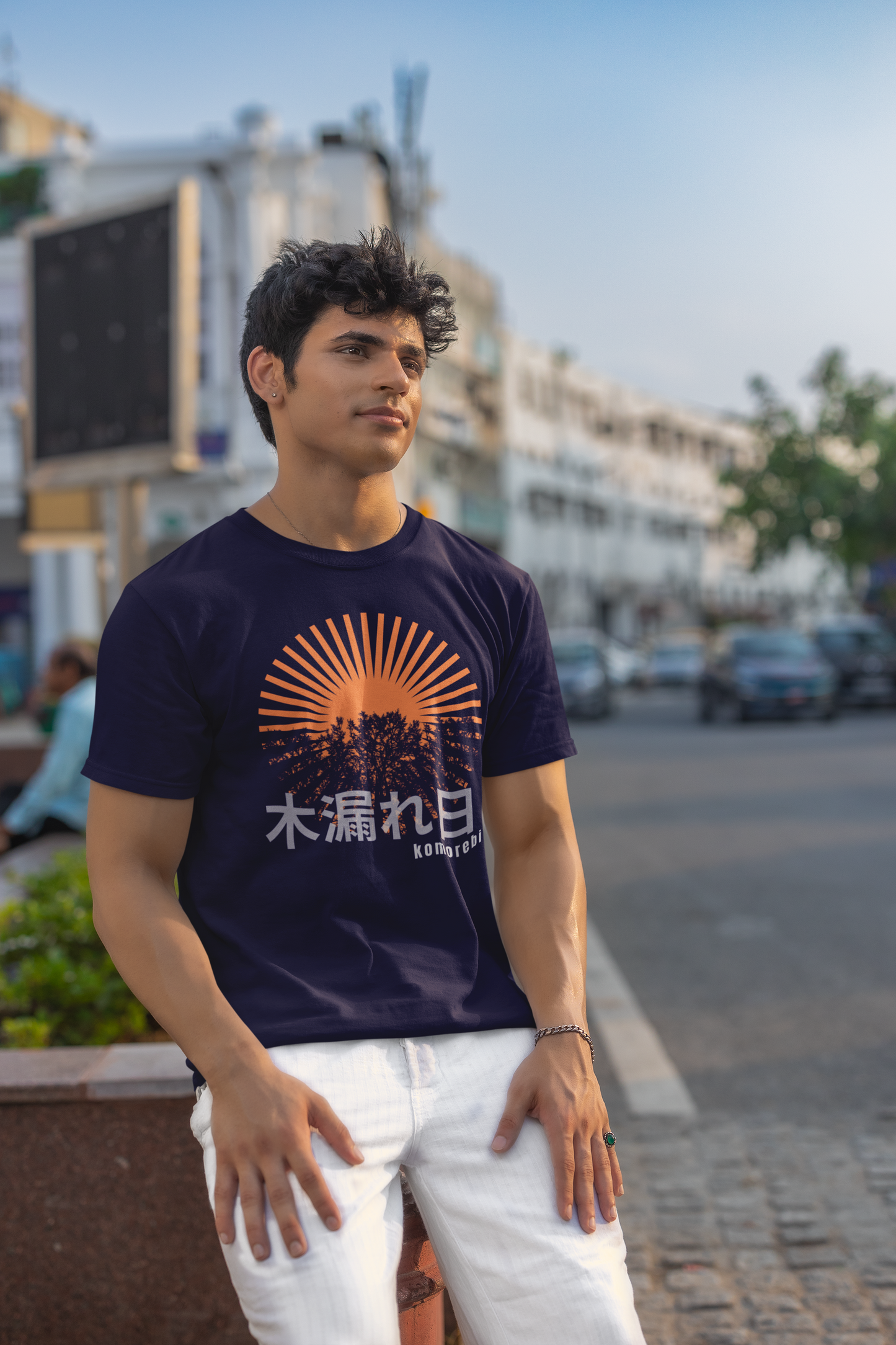 木漏れ日 Sunlight Filtering through Trees Short Sleeve T-shirt
