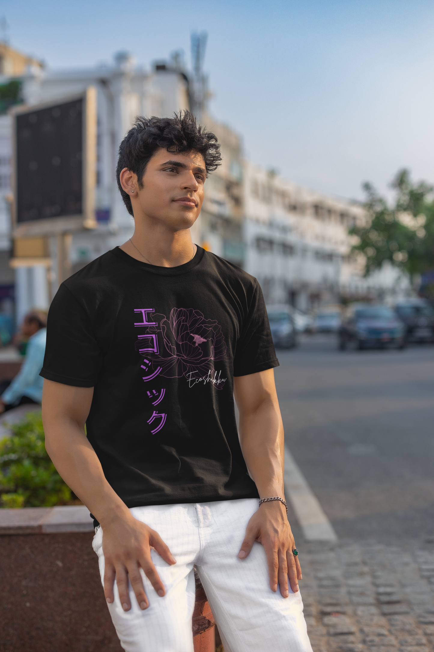 エコシック Ecoshikku Short Sleeve T-shirt