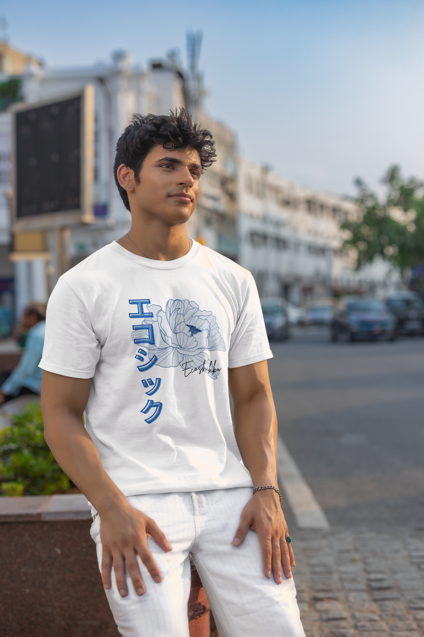 エコシック Ecoshikku Short Sleeve T-shirt