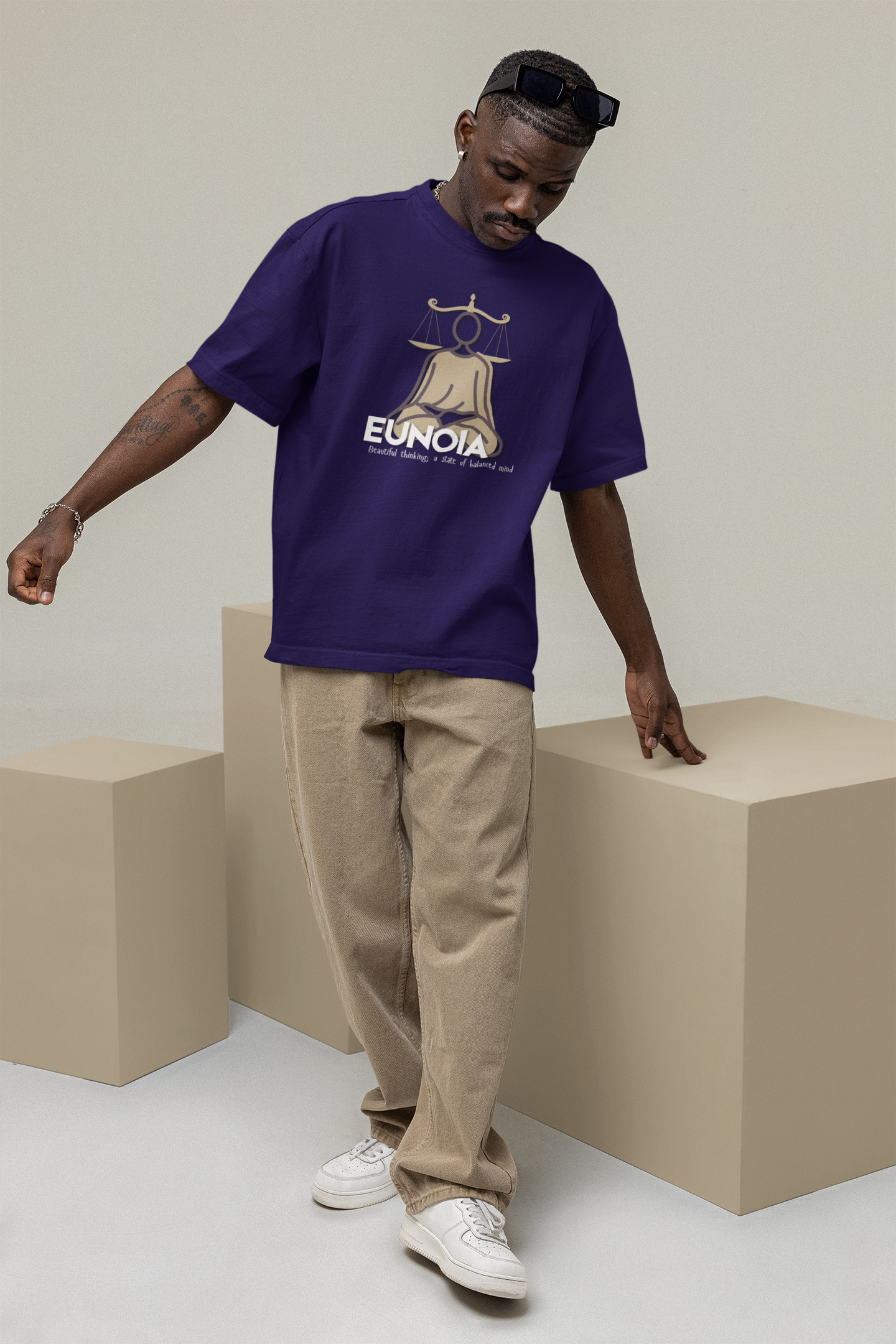 Eunoia Oversize T-shirt