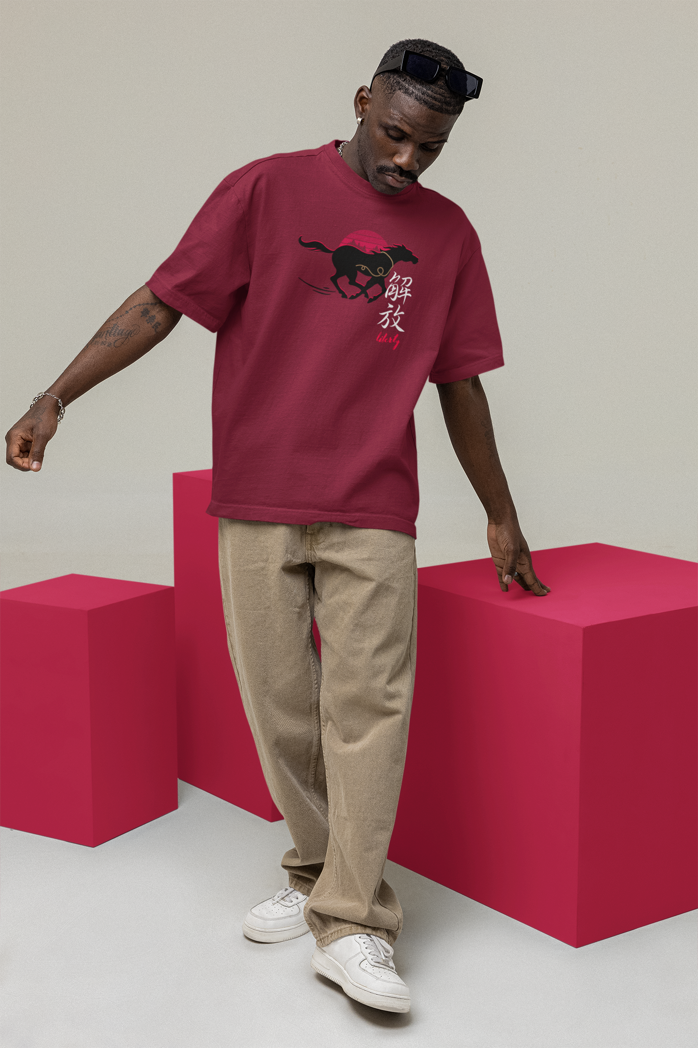 解放 Liberty Oversize T-shirt