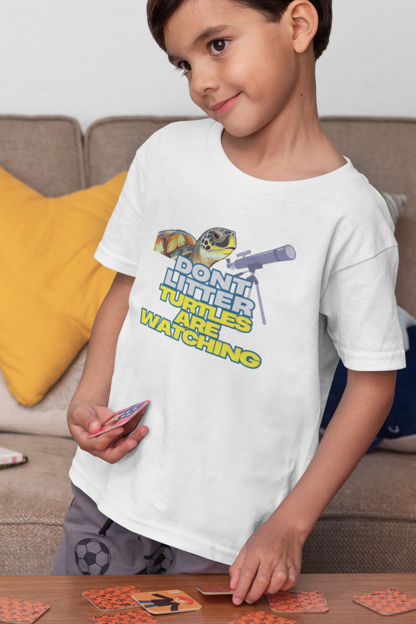Don't Litter Turtles are Watching Short Sleeve T-shirt