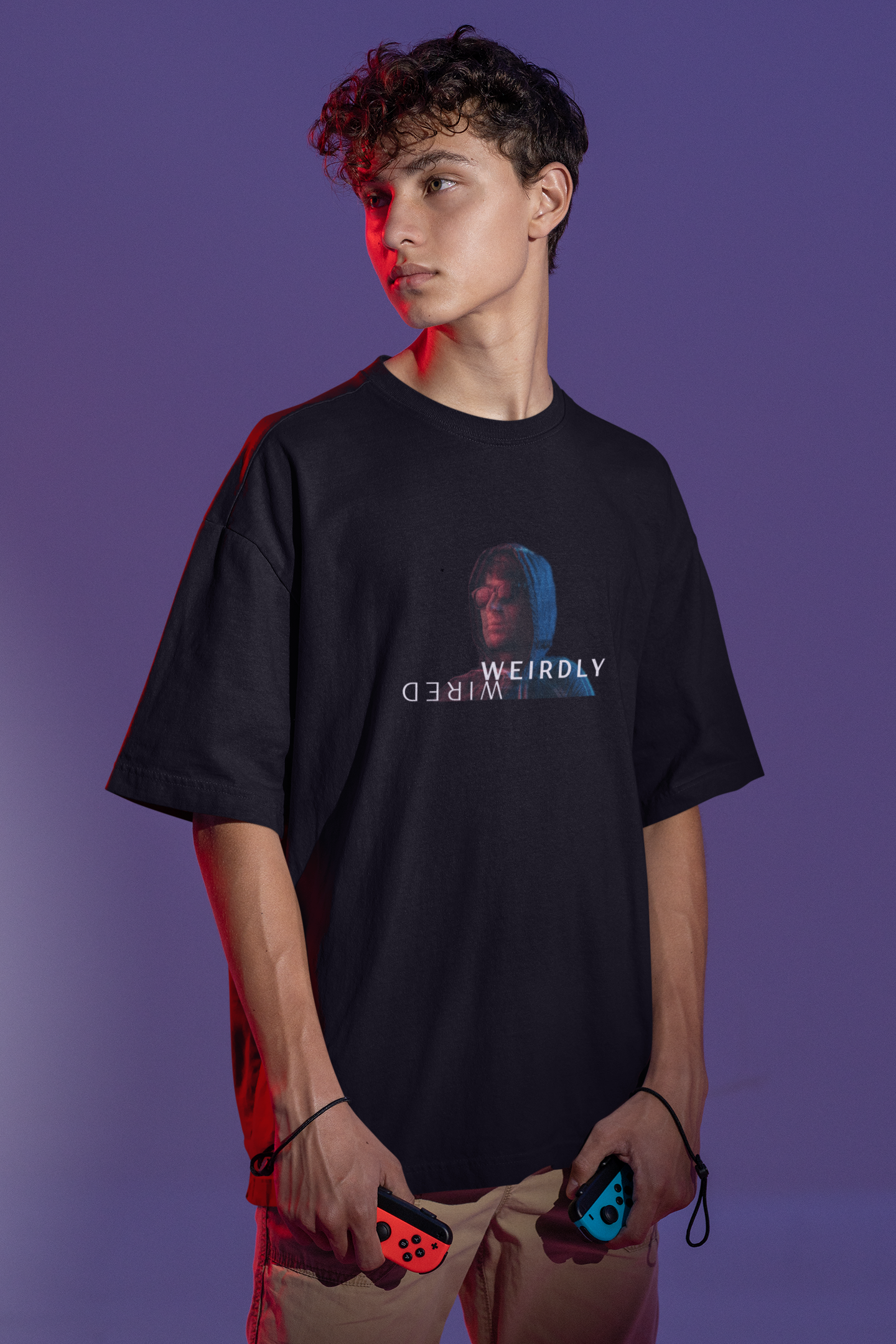 Weirdly Wired Oversize T-shirt