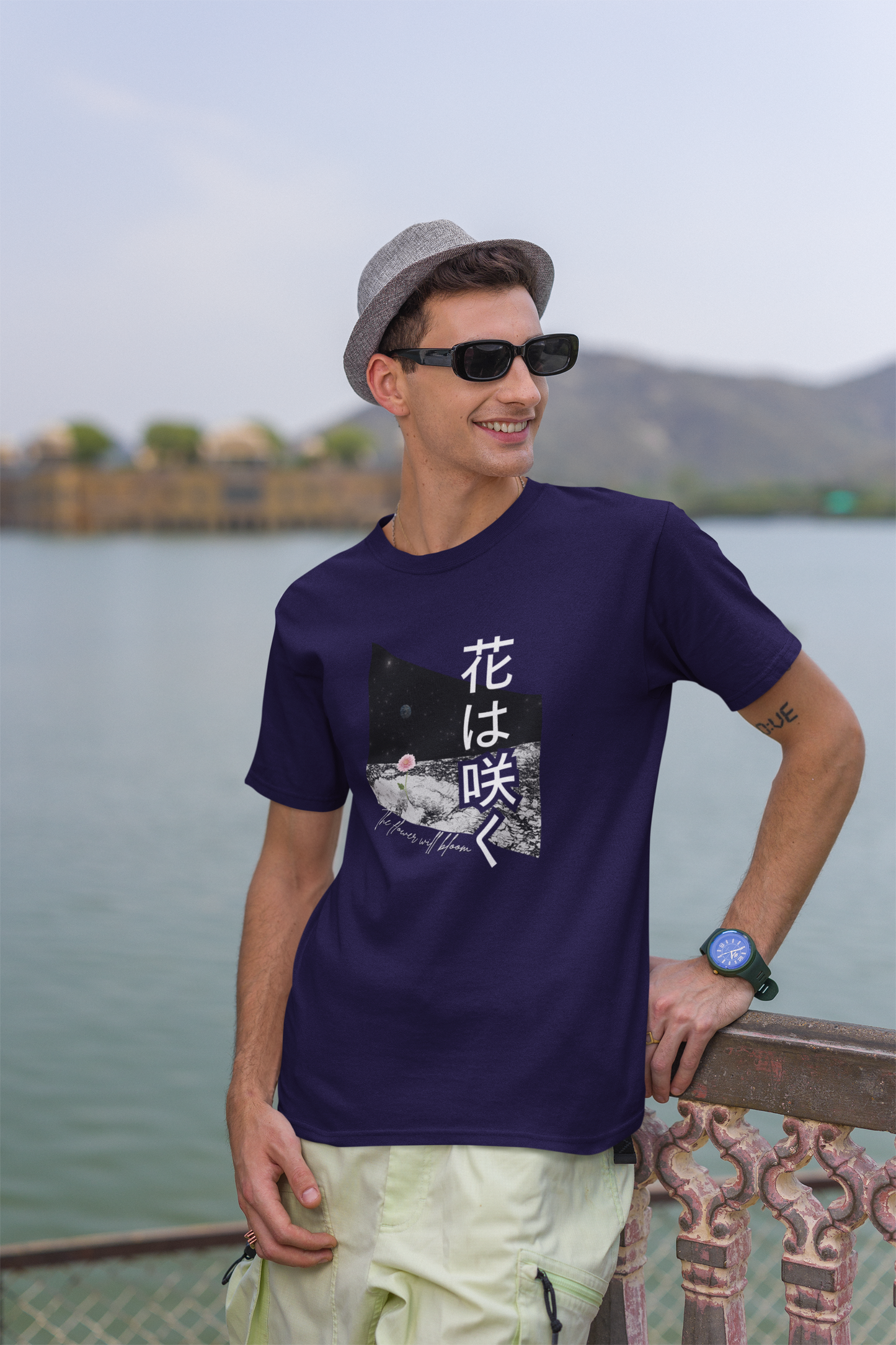 花は咲く The Flowers Will Bloom Short Sleeve T-shirt