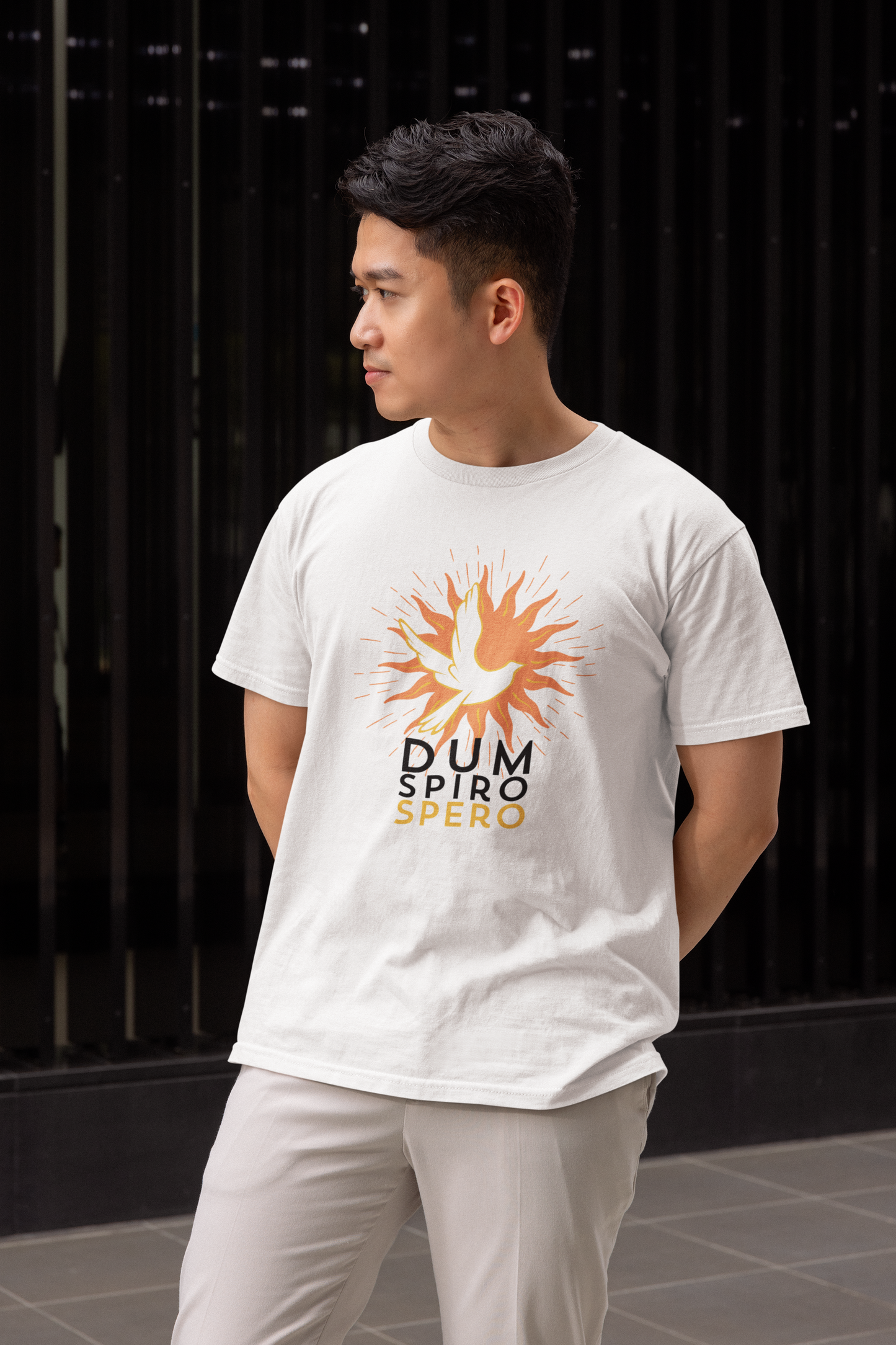 Dum Spiro, Spero Short Sleeve T-shirt
