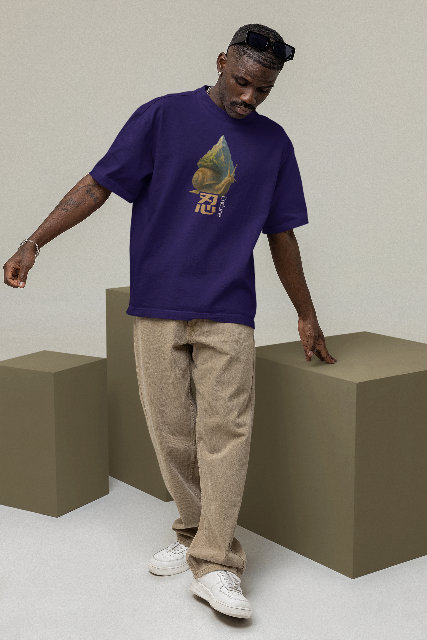 忍 Endure Oversize T-shirt