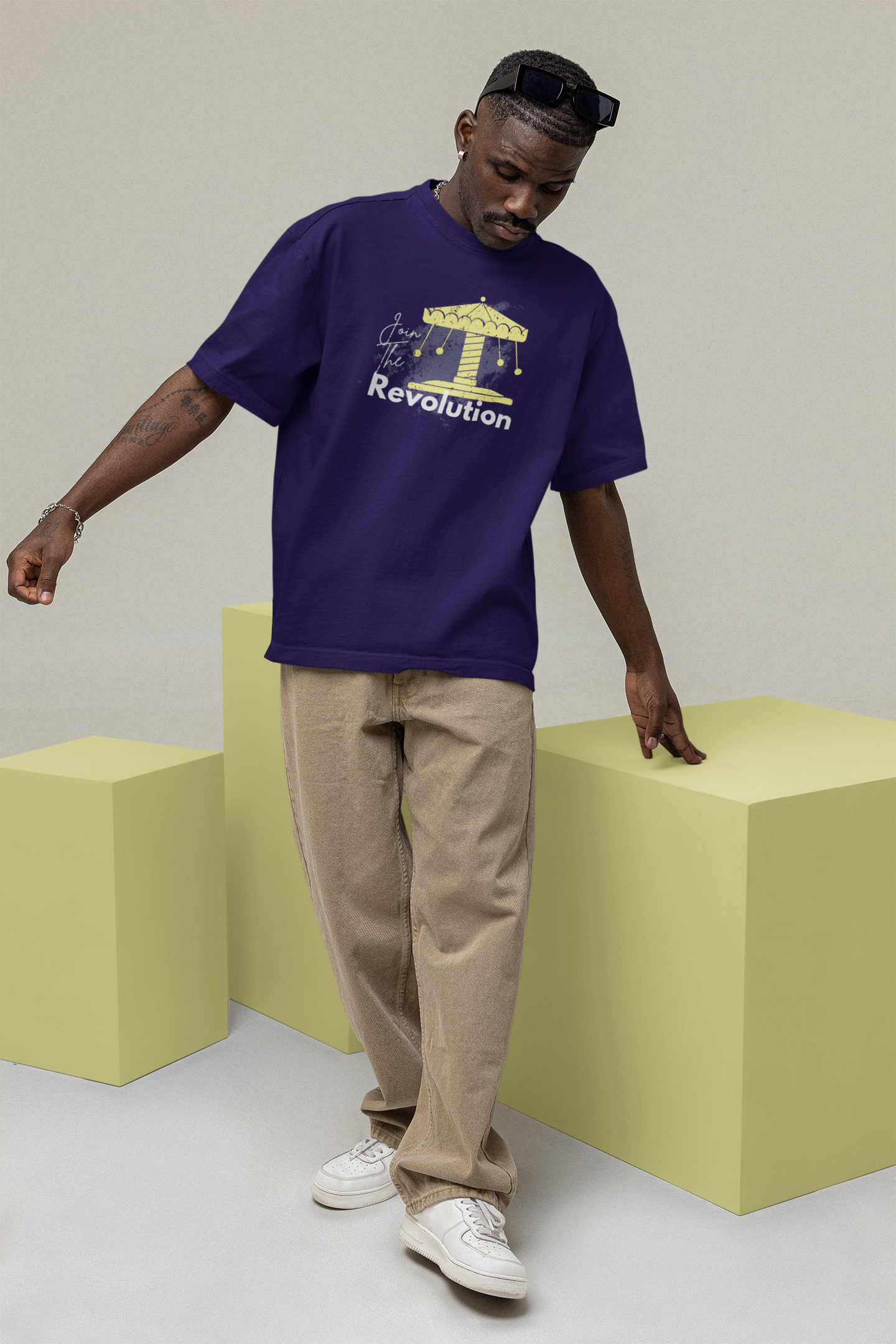 Join the Revolution Oversize T-shirt