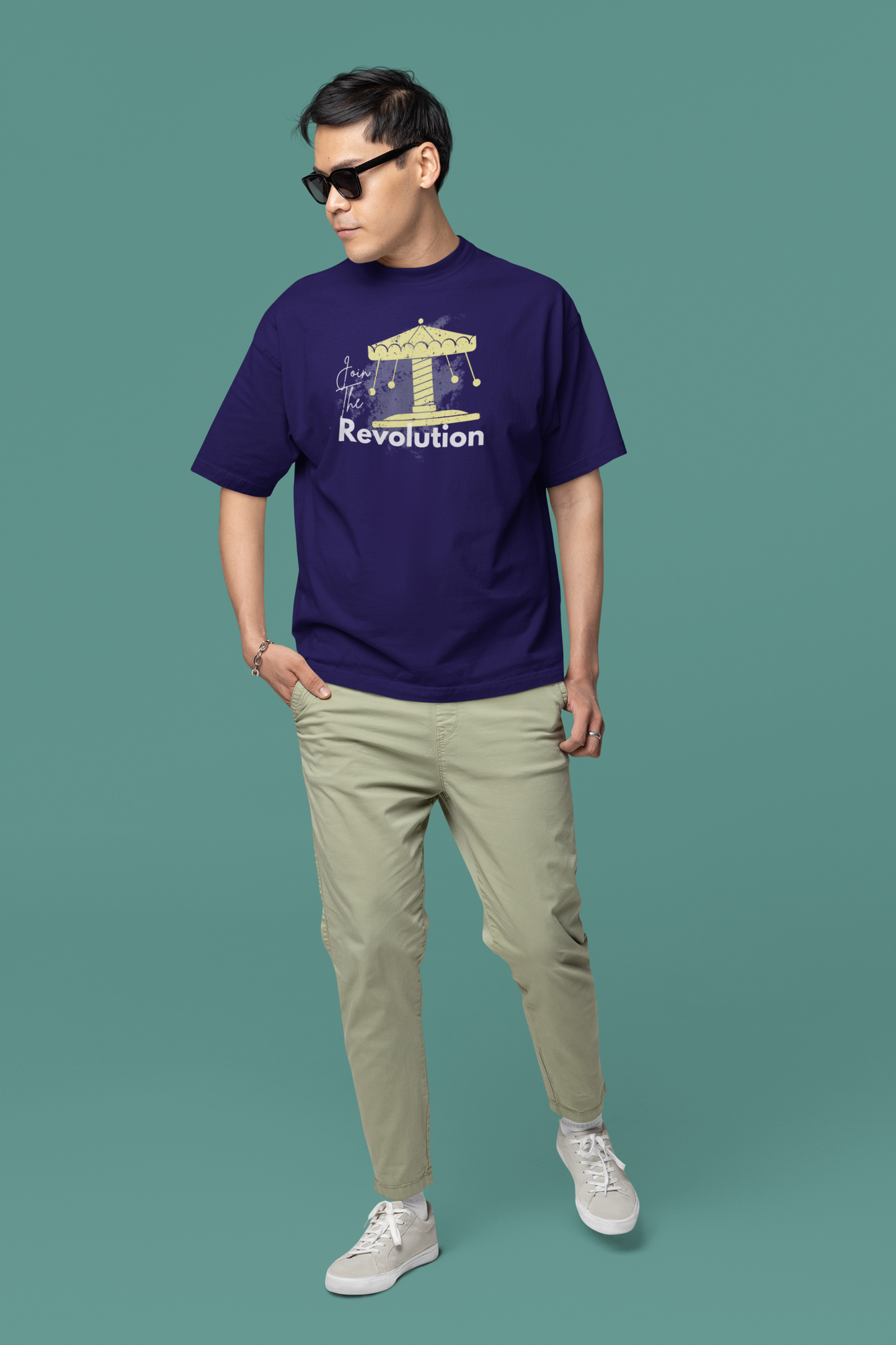 Join the Revolution Oversize T-shirt