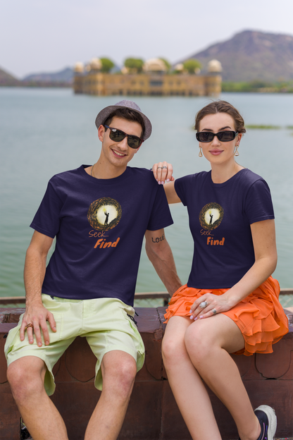 Seek Find Short Sleeve T-shirt