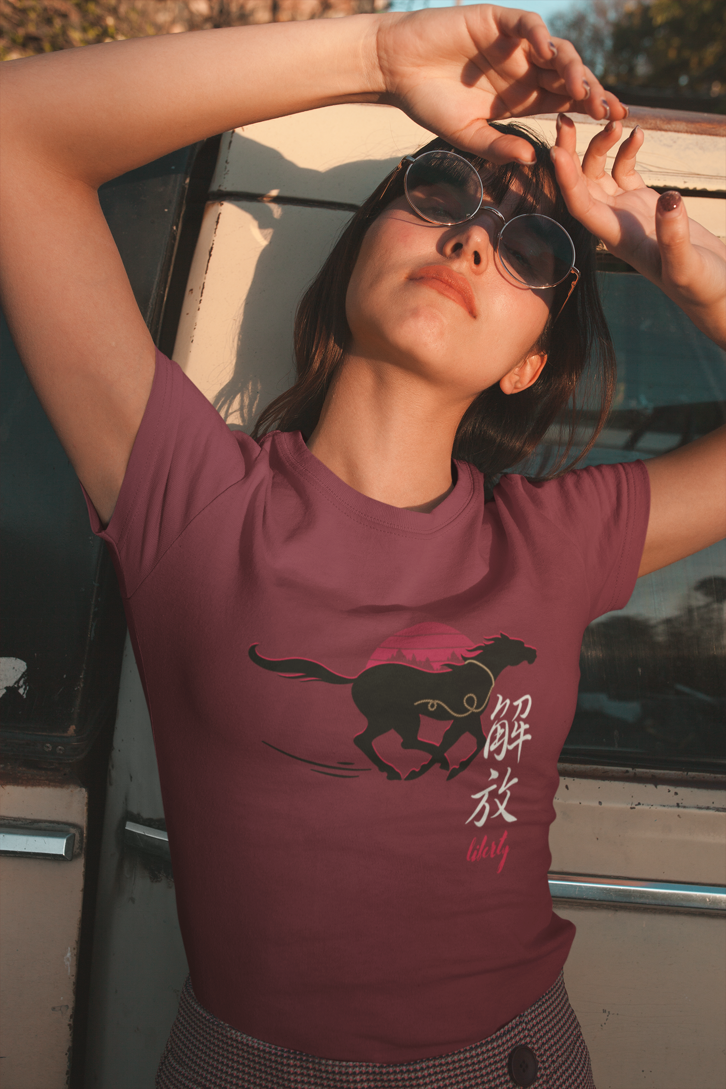 解放 Liberty Short Sleeve T-shirt