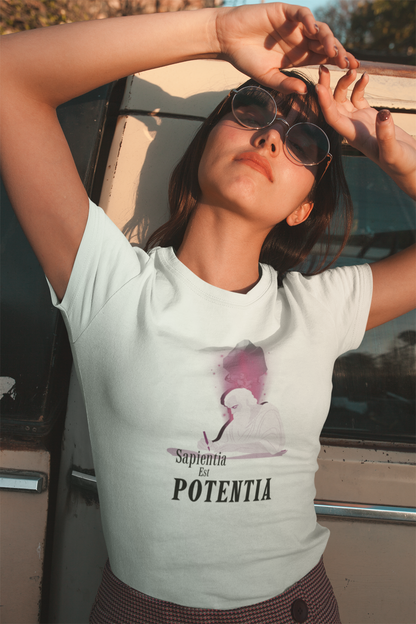 Sapientia Est Potentia Short Sleeve T-shirt