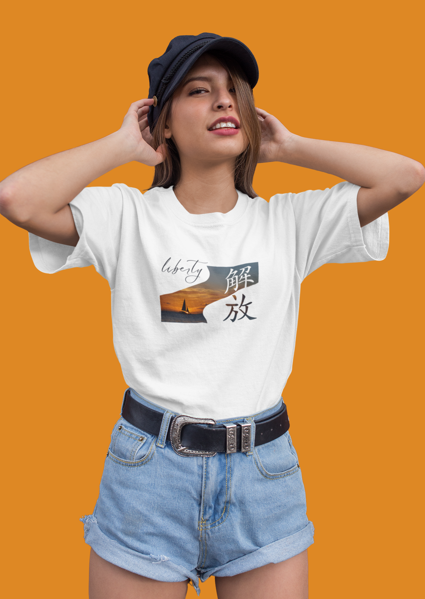 解放 Liberty Oversize T-shirt