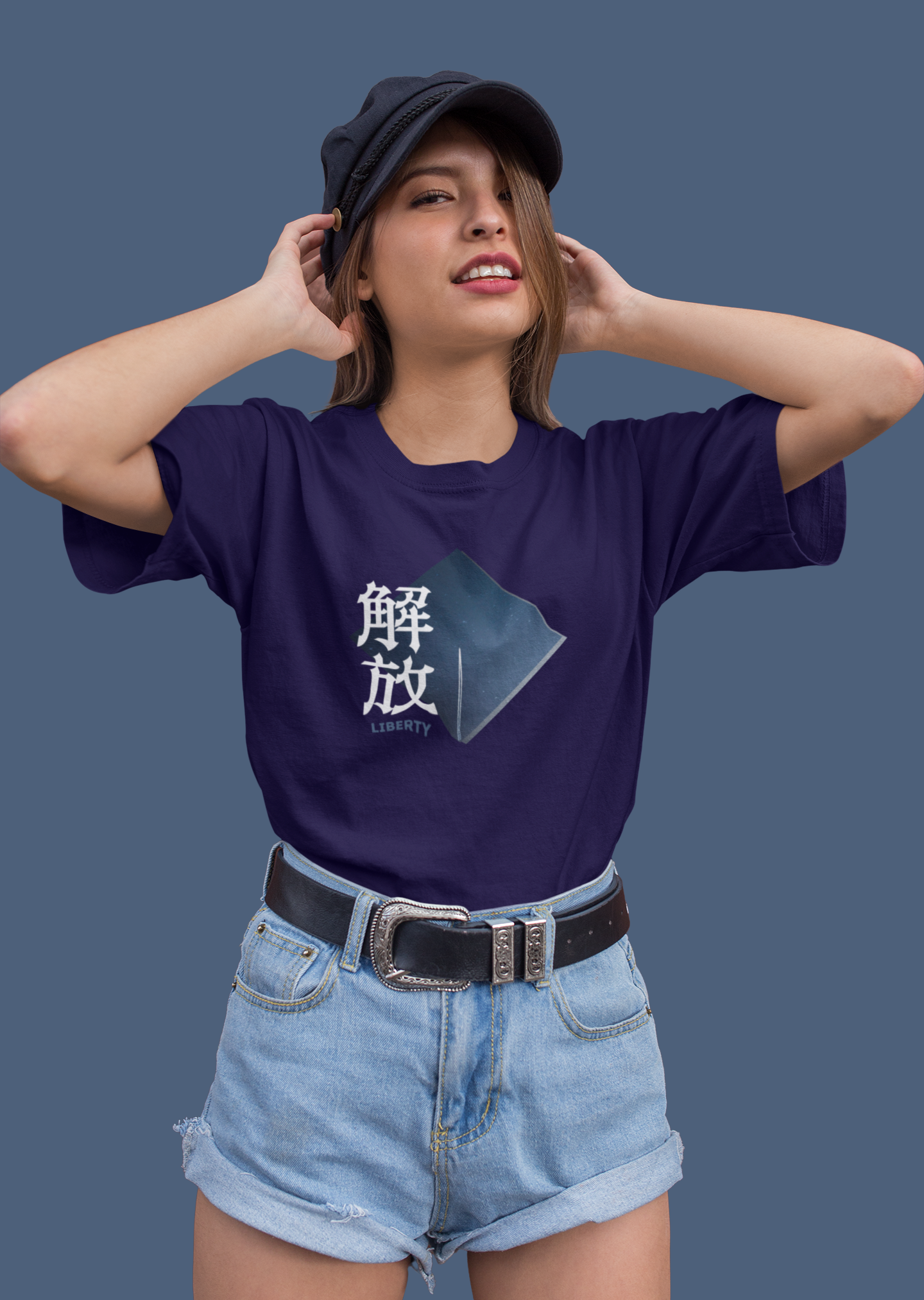 解放 Liberty Oversize T-shirt